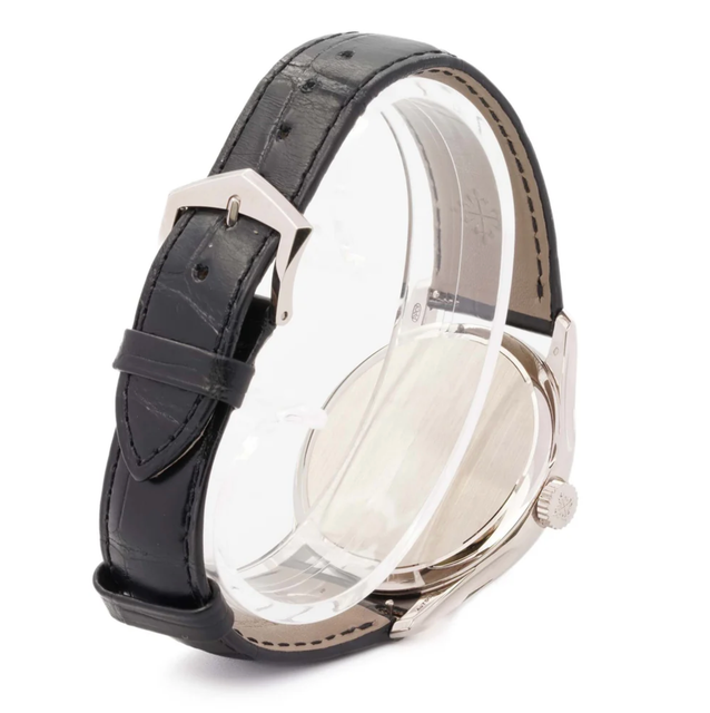 Patek Philippe Calatrava 5227G-010 Image 3